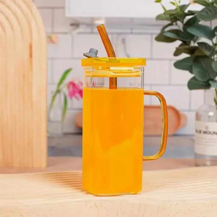 Square Glass Cups with Lids and Straws