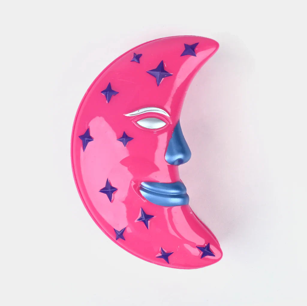 pink moon-shaped kids  cosmetics set
