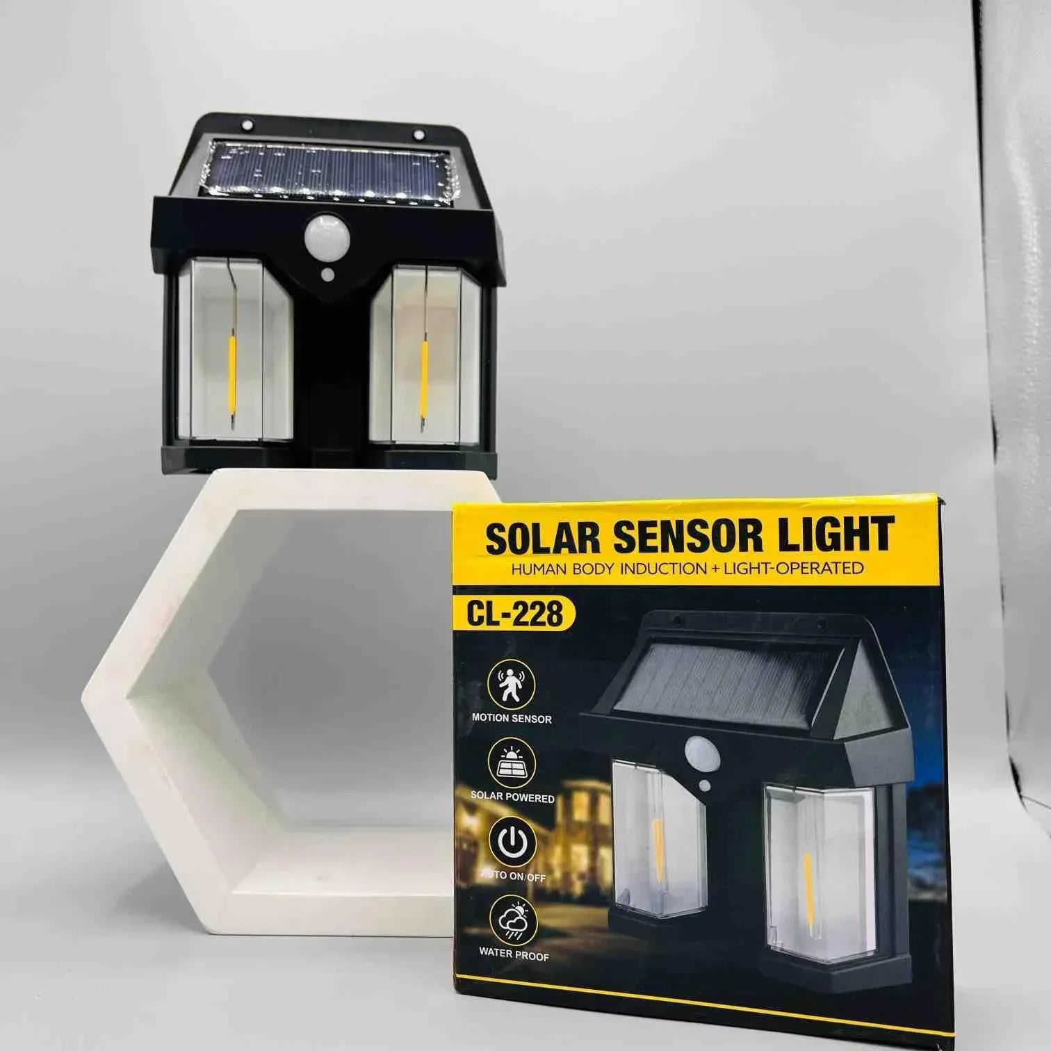 Solar LED Sensor LIGHT Cl 228 Human Body Induction Plus Light Operated