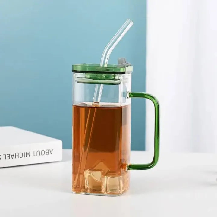 Square Glass Cups with Lids and Straws