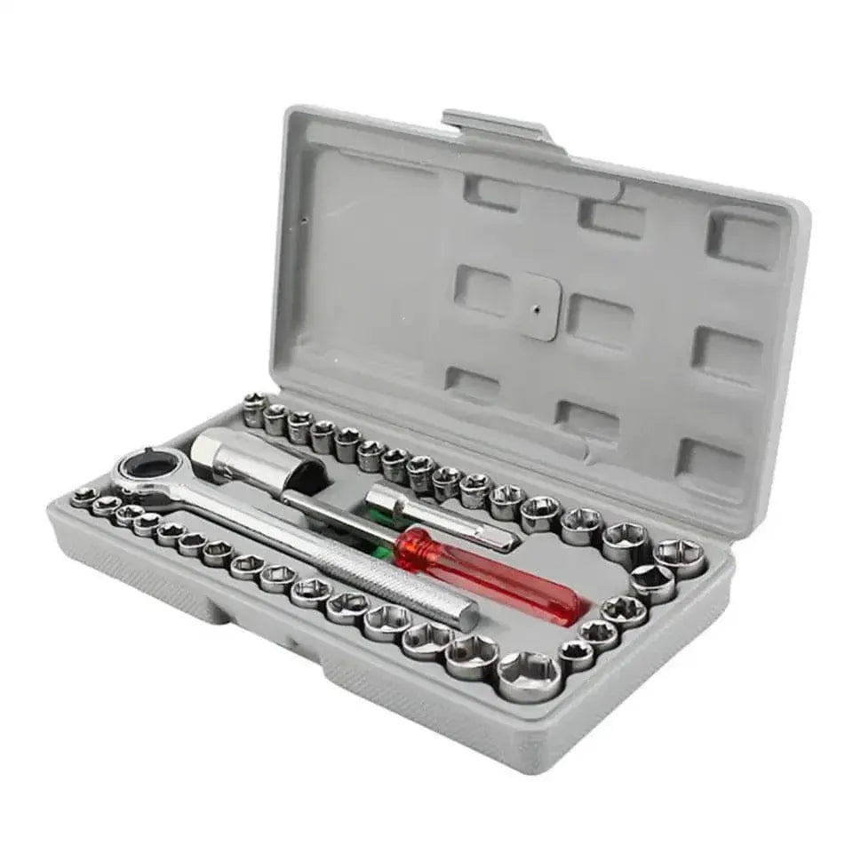 Aiwa 40-piece socket wrench set