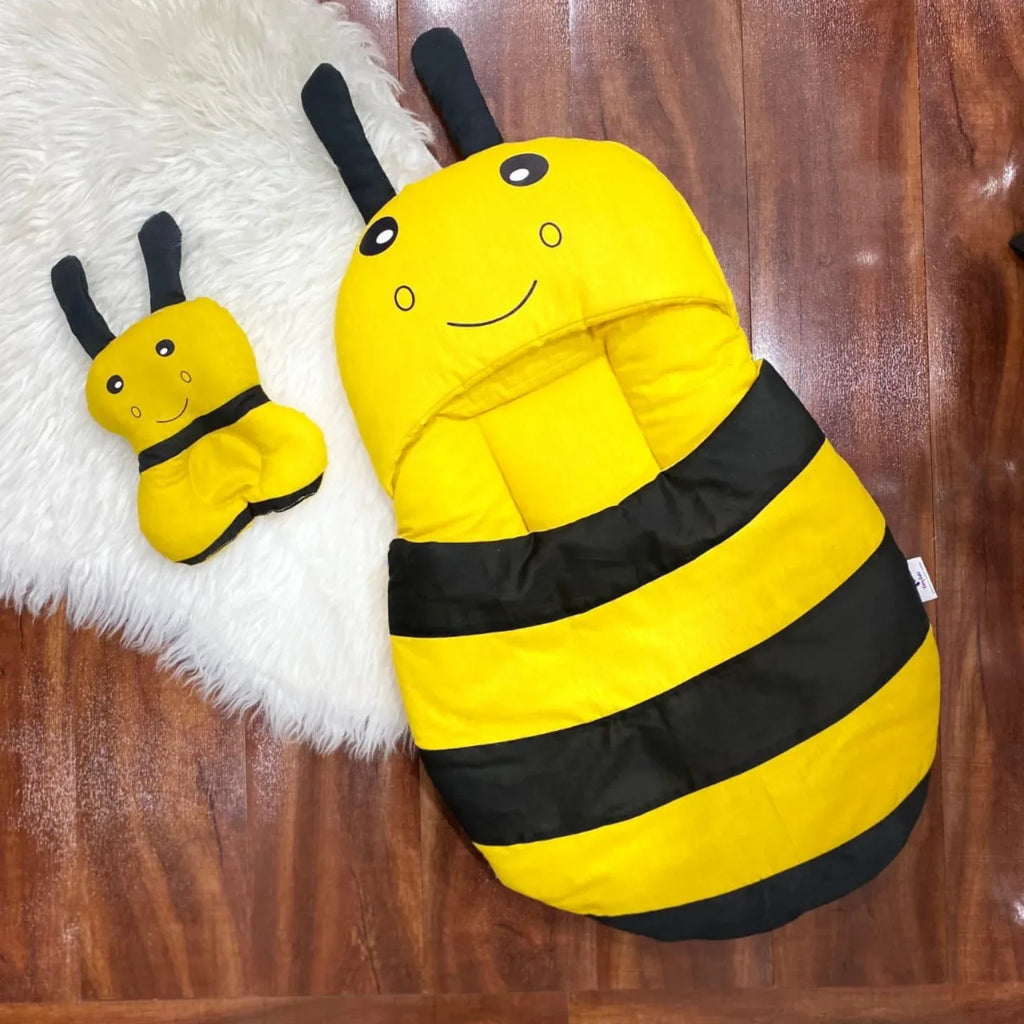 Cute character carry nest bister with head pillow